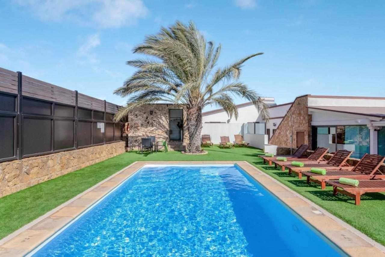 Triquivijate Villa Cobas Con Piscina Y Privada מראה חיצוני תמונה